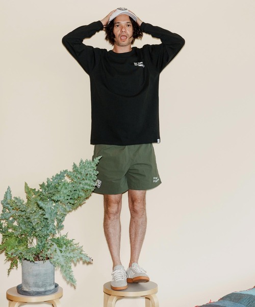 No Rain No Rainbow(ノーレインノーレインボー)の「mlt5393-logo printed long sleeve T-shirt ロングスリーブカットソー(NR25W-28)(Tシャツ/カットソー・メンズ・ホワイト/ブラック/ネイビー・S/M/L/XL)」の18枚目の写真