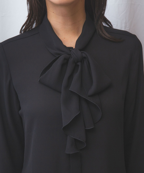 NARACAMICIE（ナラカミーチェ）の「【NARACAMICIE】無地ジョーゼットラッフルボウタイ長袖ブラウス（シャツ/ブラウス・レディース・レッド/ブラック/ネイビー・M/L/S）」の21枚目の写真