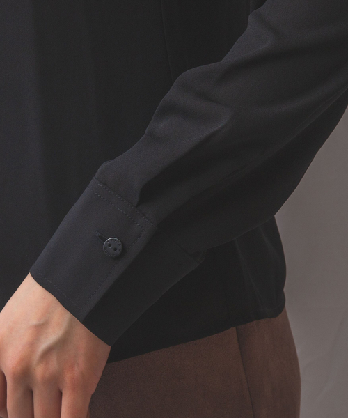 NARACAMICIE（ナラカミーチェ）の「【NARACAMICIE】無地ジョーゼットラッフルボウタイ長袖ブラウス（シャツ/ブラウス・レディース・レッド/ブラック/ネイビー・M/L/S）」の20枚目の写真