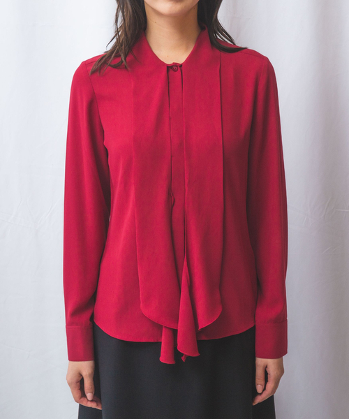 NARACAMICIE（ナラカミーチェ）の「【NARACAMICIE】無地ジョーゼットラッフルボウタイ長袖ブラウス（シャツ/ブラウス・レディース・レッド/ブラック/ネイビー・M/L/S）」の17枚目の写真