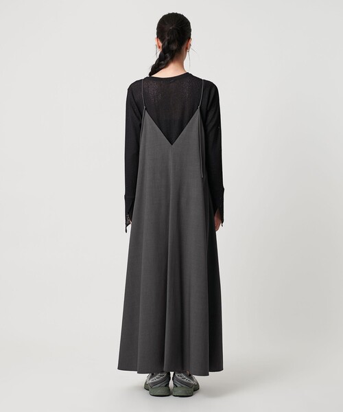 BEAUTY&YOUTH UNITED ARROWS(ビューティーアンドユースユナイテッドアローズ)の「ポリエステルレーヨンブレンド フレア キャミソールワンピース(ワンピース・レディース・ブラック/ダークグレー・M/XS/S)」の16枚目の写真