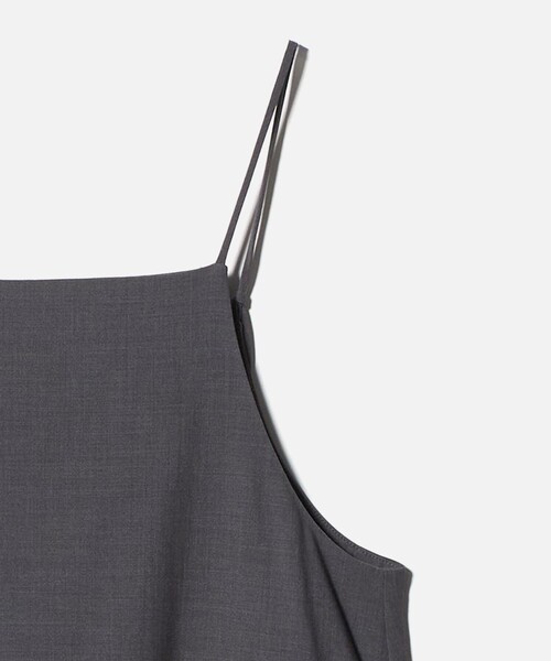 BEAUTY&YOUTH UNITED ARROWS(ビューティーアンドユースユナイテッドアローズ)の「ポリエステルレーヨンブレンド フレア キャミソールワンピース(ワンピース・レディース・ブラック/ダークグレー・M/XS/S)」の22枚目の写真