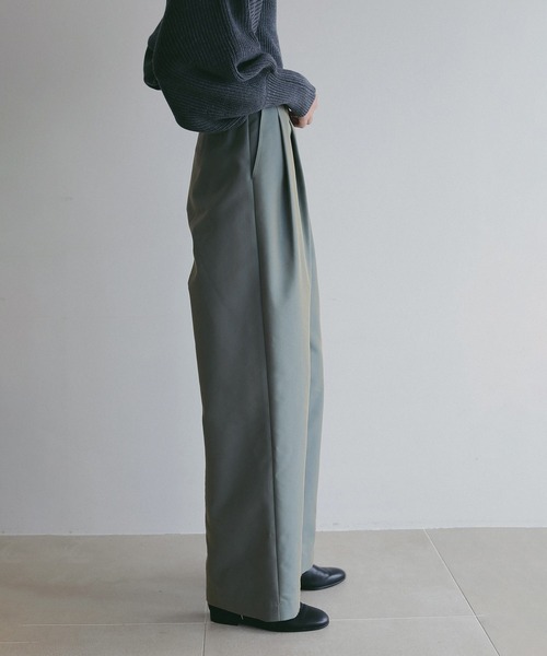 MANOF(マノフ)の「2TUCK CHINO PANTS(チノパンツ・レディース・ベージュ/ミント/ブラック・S/M)」の5枚目の写真
