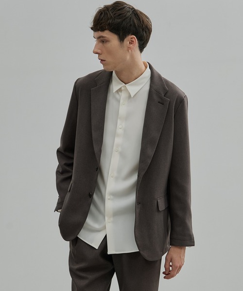 UNITED TOKYO(ユナイテッドトウキョウ)の「【岐阜生産】Dry Twist レギュラーカラーシャツ 防シワ|速乾|ストレッチ|オフィスカジュアル|通勤|レギュラーフィット|洗える(シャツ/ブラウス・メンズ・ダークグレー/オフホワイト/ブラック/ライトブルーグレー/ネイビー/グレイッシュベージュ・1/2/3)」の14枚目の写真