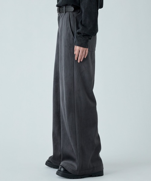 VELNUS(ベルナス)の「【VELNUS】Gradient design wide flare corduroy pants / グラデーションデザインワイドフレアコーデュロイパンツ(スラックス・メンズ・ブラック/チャコールグレー・S/M/L)」の4枚目の写真