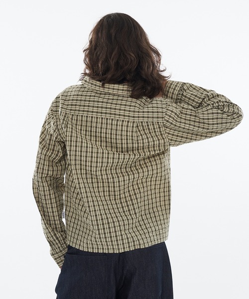 WISH FOR EVER（ウィッシュフォーエバー）の「FAKE BOTTON SEERSUCKER LONG SLEEVE SHORT SHIRT / フェイクボタンシアサッカーロングスリーブショートシャツ（シャツ/ブラウス・メンズ・ライトブルー/カーキ/レッド・LARGE/SMALL/MEDIUM）」の16枚目の写真