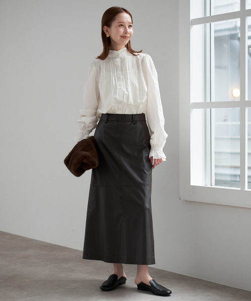 セール】crinkle crinkle crinkle rebuilt neck embroidery blouse CC