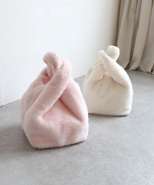 T・S・L（ティーエスエル）の「エコファーショッパーバッグ（トートバッグ・レディース・ホワイト/チャコールグレー/グレイッシュベージュ/サックスブルー/イエロー/ピンク・FREE）」の6枚目の写真