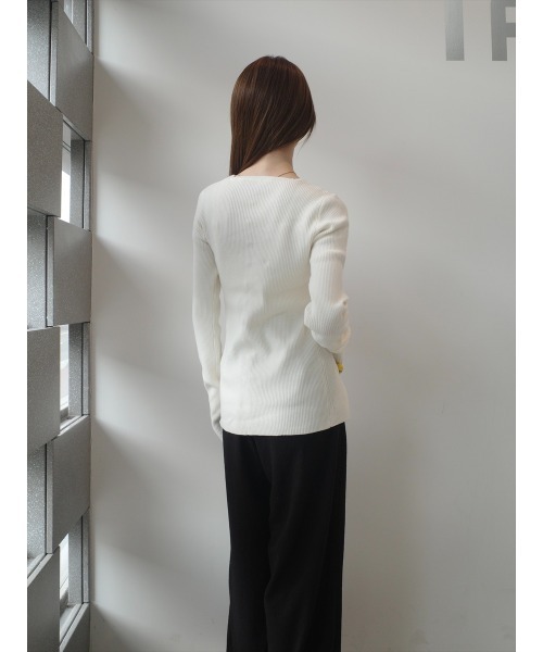 amel（エイメル）の「ボタンラインニットカーディガン / アイボリー（ニット/セーター・レディース・アイボリー・FREE）」の15枚目の写真