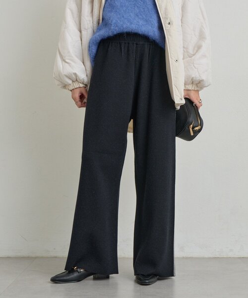 un dix cors（アンディコール）の「《リラクシーな履き心地》サイドラインニットパンツ（スウェットパンツ・レディース・ブラック/グレー・FREE）」の4枚目の写真
