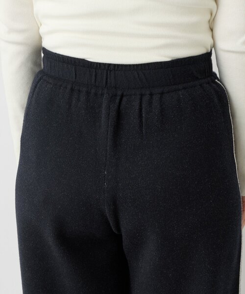 un dix cors（アンディコール）の「《リラクシーな履き心地》サイドラインニットパンツ（スウェットパンツ・レディース・ブラック/グレー・FREE）」の18枚目の写真