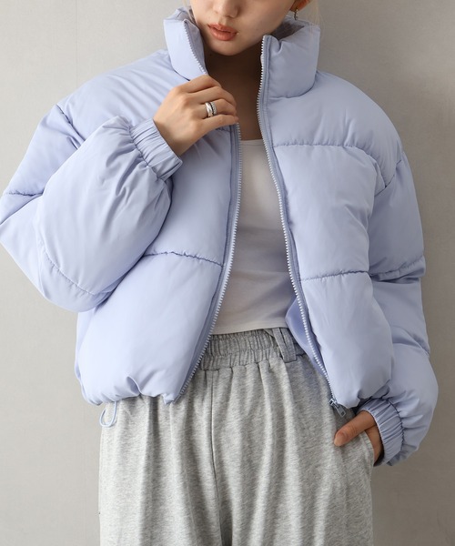 SpRay（スプレイ）の「中綿スタンドショートジャケット（ダウンジャケット/コート・レディース・ブラック/サックスブルー/アイボリー/モカ・FREE）」の4枚目の写真