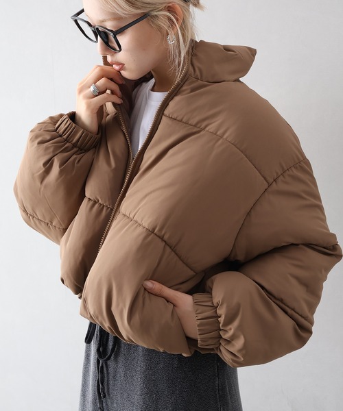 SpRay（スプレイ）の「中綿スタンドショートジャケット（ダウンジャケット/コート・レディース・ブラック/サックスブルー/アイボリー/モカ・FREE）」の3枚目の写真