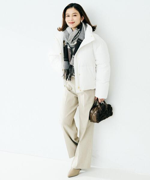 UNTITLED（アンタイトル）の「【トレンド/撥水機能/防寒】ショートダウンコート（ダウンジャケット/コート・レディース・オフホワイト/ブラック・00/01/03/04/42/44/46/48/50/02）」の14枚目の写真