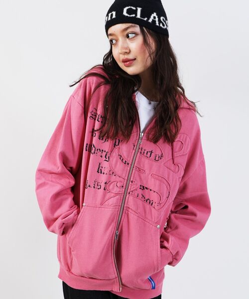 SEQUENZ（シークエンズ）の「【SEQUENZ（シークエンズ）】SQNZ ZIP P/K / ジップパーカー 裏起毛 フーディ スタッズ 加工 ワッペン プリント（パーカー・メンズ・ブラック/ピンク/ライトグレー/ブルー・SMALL/LARGE/MEDIUM）」の4枚目の写真