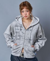 SEQUENZ（シークエンズ）の「【SEQUENZ(シークエンズ)】SQNZ ZIP P K   ジップパーカー 裏起毛 フーディ スタッズ 加工 ワッペン プリント（パーカー）」