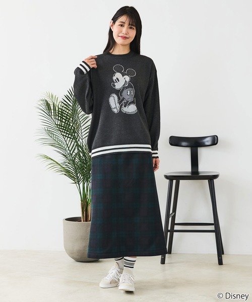 Disney(ディズニー)の「【DISNEY/ディズニー】DISNEY ジャガードニット(ニット/セーター・レディース・オフホワイト/ベージュ/グレー/ブラック/スミクロ/ブルー・LARGE/MEDIUM)」の21枚目の写真