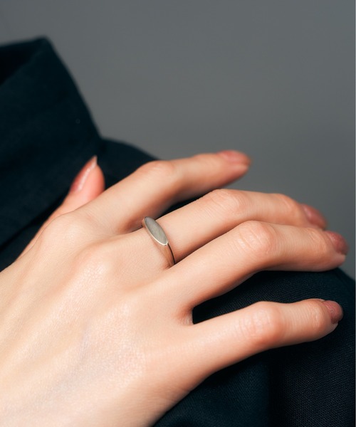Jewel closet by L&Co.(ジュエルクローゼットバイエルアンドコー)の「プラチナ リング(リング・レディース・プラチナム・15号/13号/11号)」の6枚目の写真