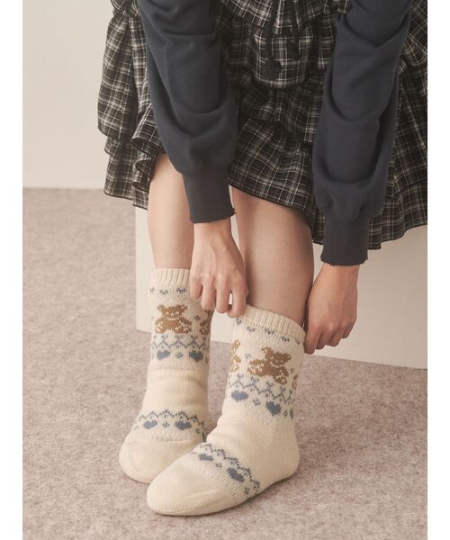 merry jenny（メリージェニー）の「もこもこbear knit socks（ソックス/靴下・レディース・レッド/アイボリー・FREE）」の5枚目の写真