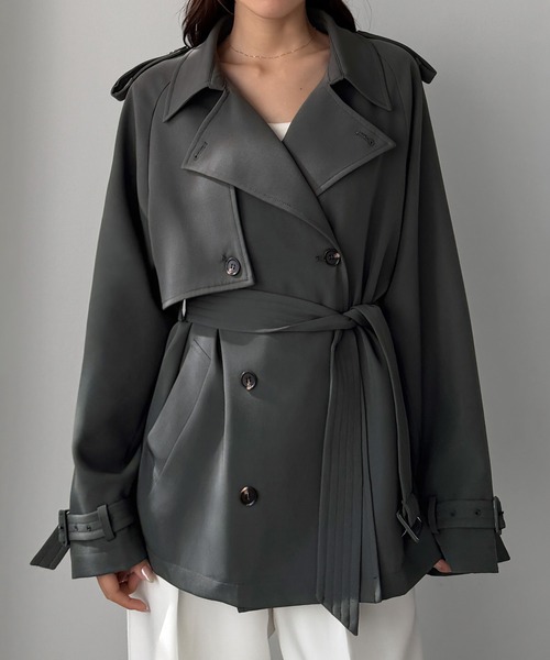 Louere(ルエレ)の「ミドル丈トレンチコート(トレンチコート・レディース・チャコール/ベージュ/ブラック・SMALL/MEDIUM/LARGE/X-LARGE)」の9枚目の写真