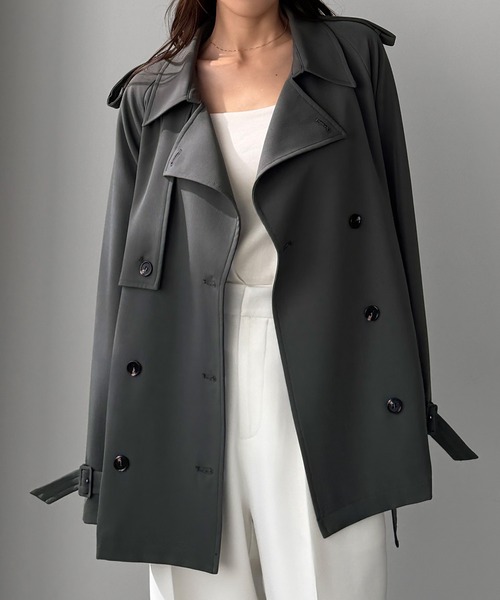 Louere(ルエレ)の「ミドル丈トレンチコート(トレンチコート・レディース・チャコール/ベージュ/ブラック・SMALL/MEDIUM/LARGE/X-LARGE)」の11枚目の写真
