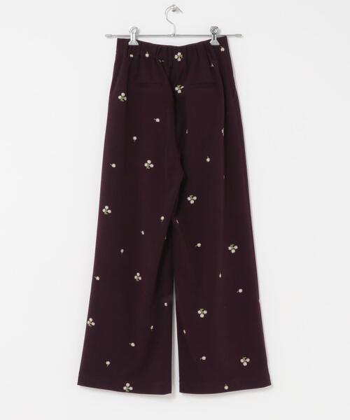 ITEMS URBANRESEARCH（アイテムズ アーバンリサーチ）の「刺繍ベロアパンツ（その他パンツ・レディース・ブルー系その他/パープル系その他・FREE）」の18枚目の写真