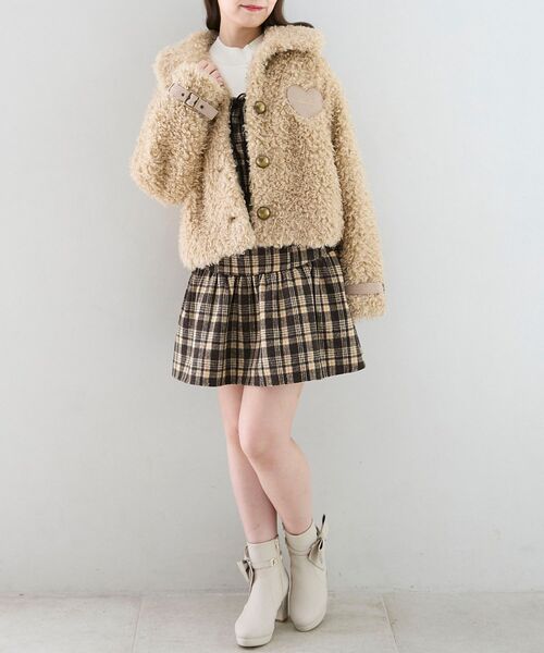 MAJESTIC LEGON（マジェスティックレゴン）の「ハートパッチふわふわブルゾン（ブルゾン・レディース・ブラウン/ベージュ・MEDIUM）」の5枚目の写真