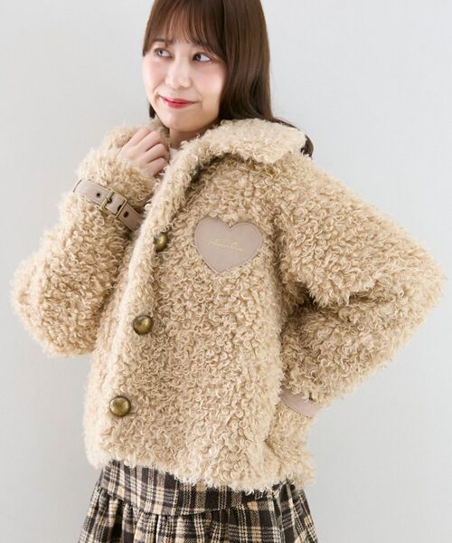 MAJESTIC LEGON（マジェスティックレゴン）の「ハートパッチふわふわブルゾン（ブルゾン・レディース・ブラウン/ベージュ・MEDIUM）」の9枚目の写真