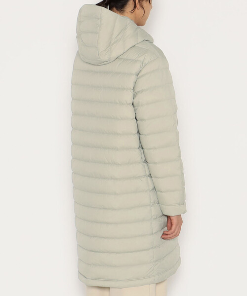 DANTON(ダントン)の「WOMEN'S NYLON TAFFETA MIDDLE DOWN HOODED COAT(ダウンジャケット/コート・レディース・グレイッシュベージュ/グレー系その他/ブラック/ベージュ・XS/S/M)」の9枚目の写真
