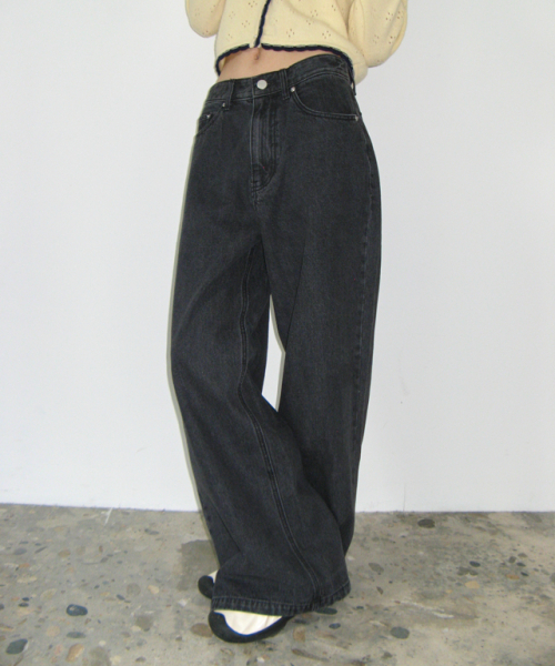 RONRON(ロンロン)の「WIDE DENIM PANTS BLACK(デニムパンツ・レディース・その他・SMALL/MEDIUM)」の1枚目の写真