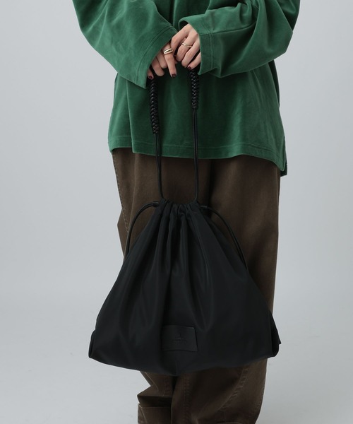 LEPSIM(レプシィム)の「2WAY巾着トート 605335(トートバッグ・レディース・ブラック/カーキブラウン・ONE SIZE)」の18枚目の写真