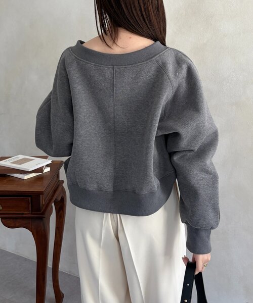 Thevon(ゼボン)の「Vネック刺繍ロゴ裏起毛プルオーバー(Tシャツ/カットソー・レディース・チャコールグレー/ネイビー/ライトグレー・FREE)」の20枚目の写真