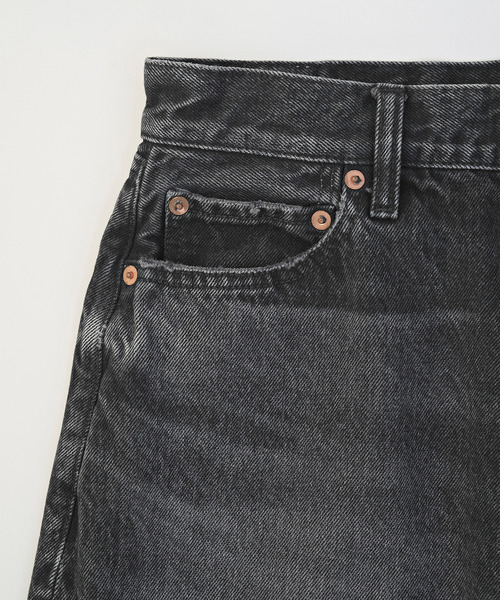 VICTIM（ヴィクティム）の「VICTIM ヴィクティム / VICTIM×HAGUN TWIDE PIPEDENIM PANTS コラボレーションヴィンテージデニムパンツ / VTM-25-P-103（デニムパンツ・メンズ・ブルー/ブラック・1/2/3/4）」の15枚目の写真