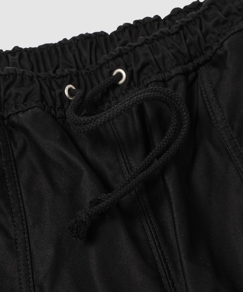 COMME des GARCONS HOMME(コム デ ギャルソン・オム)の「COTTON SATIN EASY PANTS(その他パンツ・メンズ・カーキ/ブラック・S/M/L)」の4枚目の写真