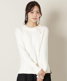 アソートボタンデザインニット