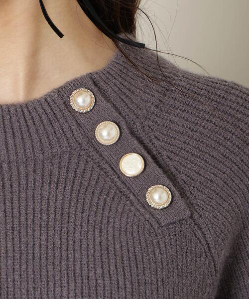 WILLSELECTION（ウィルセレクション）の「アソートボタンデザインニット（ニット/セーター・レディース・オフホワイト/チャコールグレー/ピンク・FREE）」の22枚目の写真