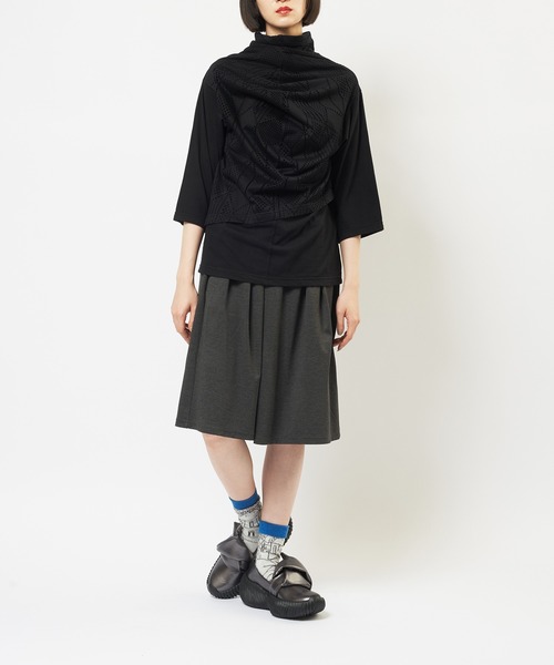 gomme(ゴム)の「ハイネックドレープT(Tシャツ/カットソー・レディース・ブラック・MEDIUM)」の6枚目の写真