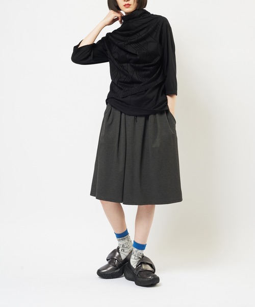 gomme(ゴム)の「ハイネックドレープT(Tシャツ/カットソー・レディース・ブラック・MEDIUM)」の8枚目の写真