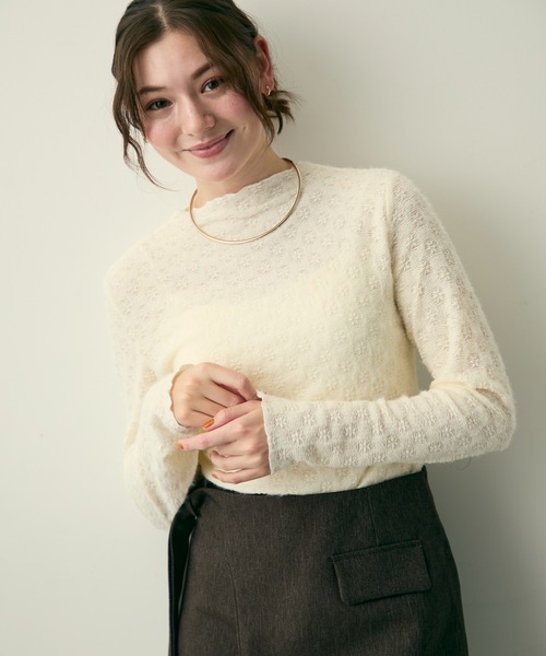 Lunea（ルネア）の「ハイネック花柄レーストップス（Tシャツ/カットソー・レディース・ブラック/ホワイト/ベージュ・FREE）」の10枚目の写真