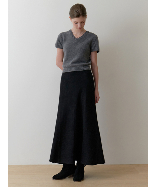 RE_L(リエル)の「Ooze knit flare skirt (black)(スカート・レディース・その他・SMALL/MEDIUM)」の4枚目の写真