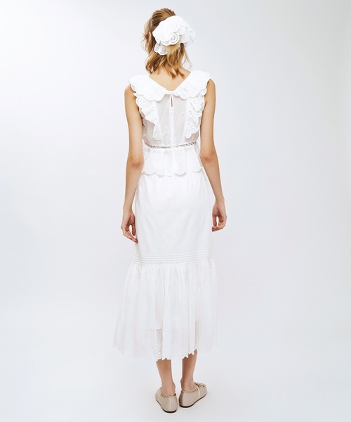 DEICY（デイシー）の「コットンボイルフラワーブラウス（シャツ/ブラウス・レディース・ライトブルー/レッド/ピンク/オフホワイト・FREE）」の8枚目の写真