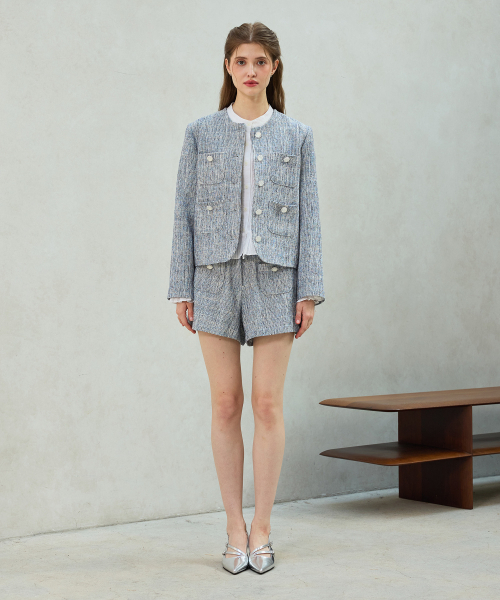 ARI(アリ)の「CHERISH TWEED SHORTS PANTS / SKY BLUE(その他パンツ・レディース・スカイブルー・SMALL/MEDIUM)」の2枚目の写真