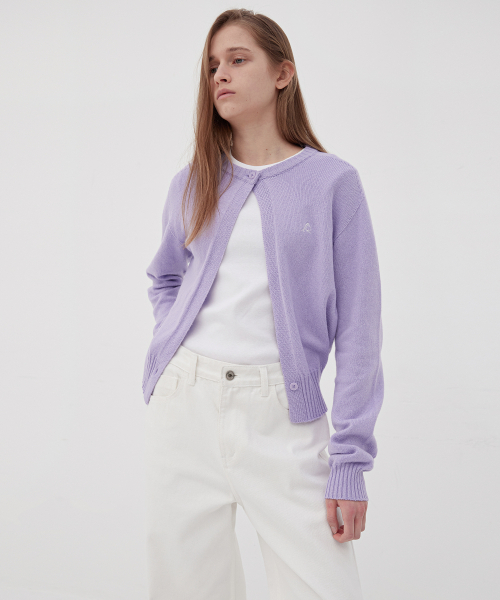 LEVAR(レバー)の「Two-Button Round Knit Cardigan - Lilac(ニット/セーター・レディース・Lilac・FREE)」の2枚目の写真