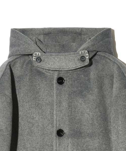 PIECEMAKER(ピースメーカー)の「HAND STITCH HOODIE MAXI WOOL COAT (GREY)(チェスターコート・レディース・その他・MEDIUM/LARGE)」の6枚目の写真