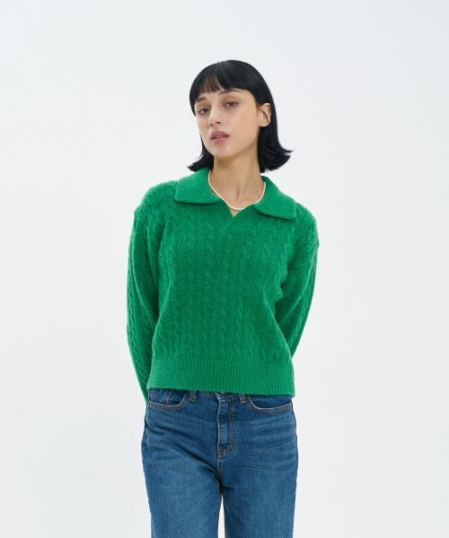 BLOND9(ブロンドナイン)の「ケーブルオープンカラーニット_ハンターグリーン(ニット/セーター・レディース・その他・MEDIUM/SMALL)」の4枚目の写真