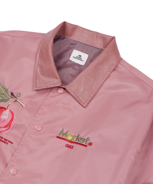 SUNDAY FRUIT MARKET(サンデーフルーツマーケット)の「APPLE COACH JACKET PINK(ナイロンジャケット・メンズ・その他・MEDIUM/LARGE)」の3枚目の写真