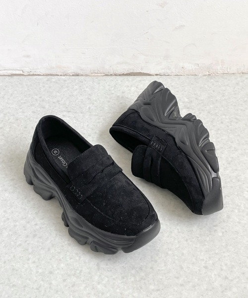 Shoes in Closet(シューズインクローゼット)の「【スエード素材/新色入荷】+6.5㎝ 軽量 厚底 ボリュームソール スニーカー ローファー 6594(ローファー・レディース・ベージュ/ブラック/ホワイト/ダークブラウン/ブラック系9/ダークブラウン系9/ダークブラウン系8/ブラック系8・S/3L/LL/L/M)」の5枚目の写真