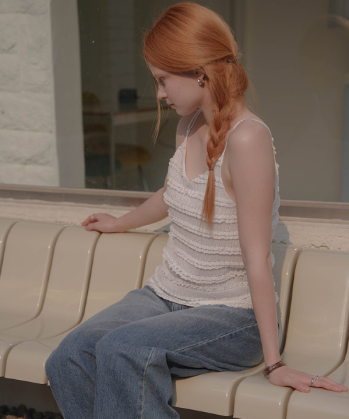 DEHEVE（デヘヴェ）の「Lace Frill Sleeveless [White]（Tシャツ/カットソー・レディース・ホワイト・FREE）」の3枚目の写真