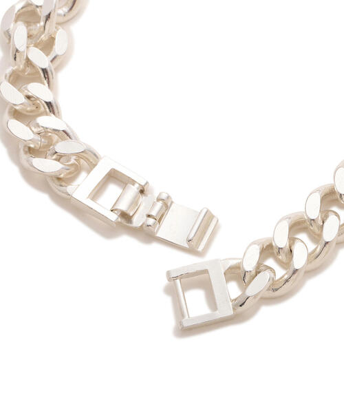 AVIREX（アヴィレックス）の「《AVIREX by J.H.M CO.,LTD.》ID BRACELET REGULLAR / アイディ ブレスレット レギュラー / アヴィレックス / JAM HOME MADE / ジャムホームメイド（ブレスレット・メンズ・シルバー・SMALL/MEDIUM/LARGE）」の8枚目の写真