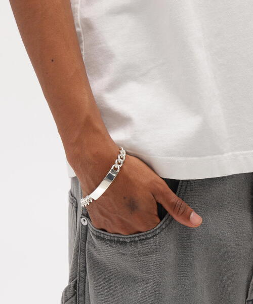 AVIREX（アヴィレックス）の「《AVIREX by J.H.M CO.,LTD.》ID BRACELET REGULLAR / アイディ ブレスレット レギュラー / アヴィレックス / JAM HOME MADE / ジャムホームメイド（ブレスレット・メンズ・シルバー・SMALL/MEDIUM/LARGE）」の3枚目の写真